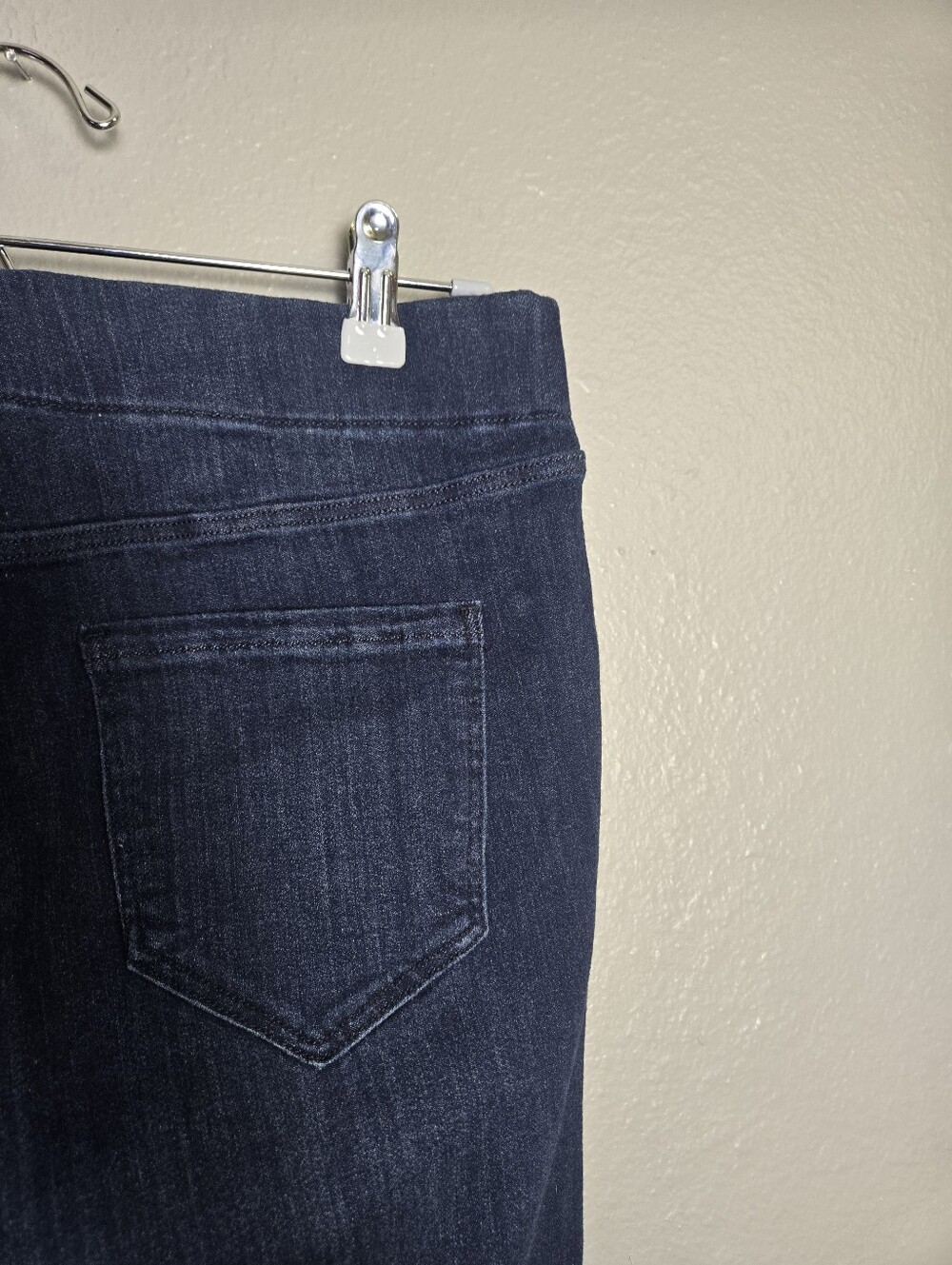 Liverpool Dark Wash Pull On Jeans Style The Crop Size 12/31 - Picture 11 of 16